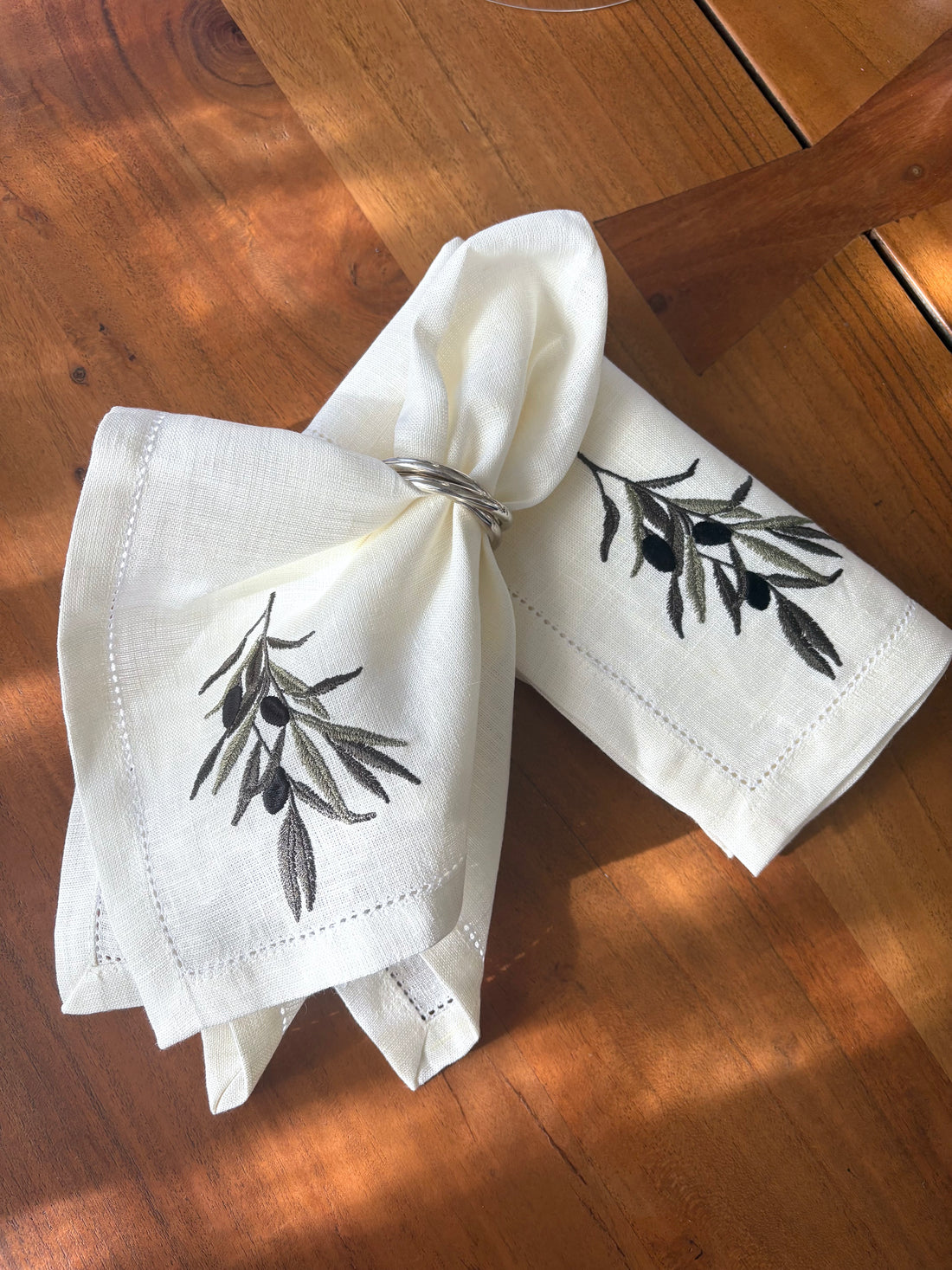 Linen Napkin Set of 8 – The Royal Palm & The Olive Heritage