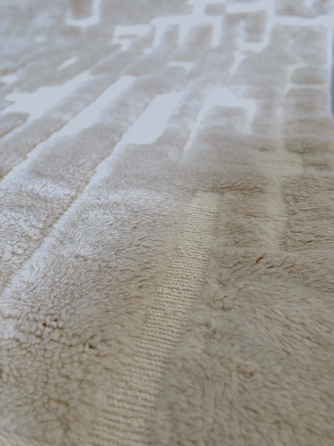 Mirage – Mrirt Rug  | Luxury Hand-Knotted Moroccan Wool Rug