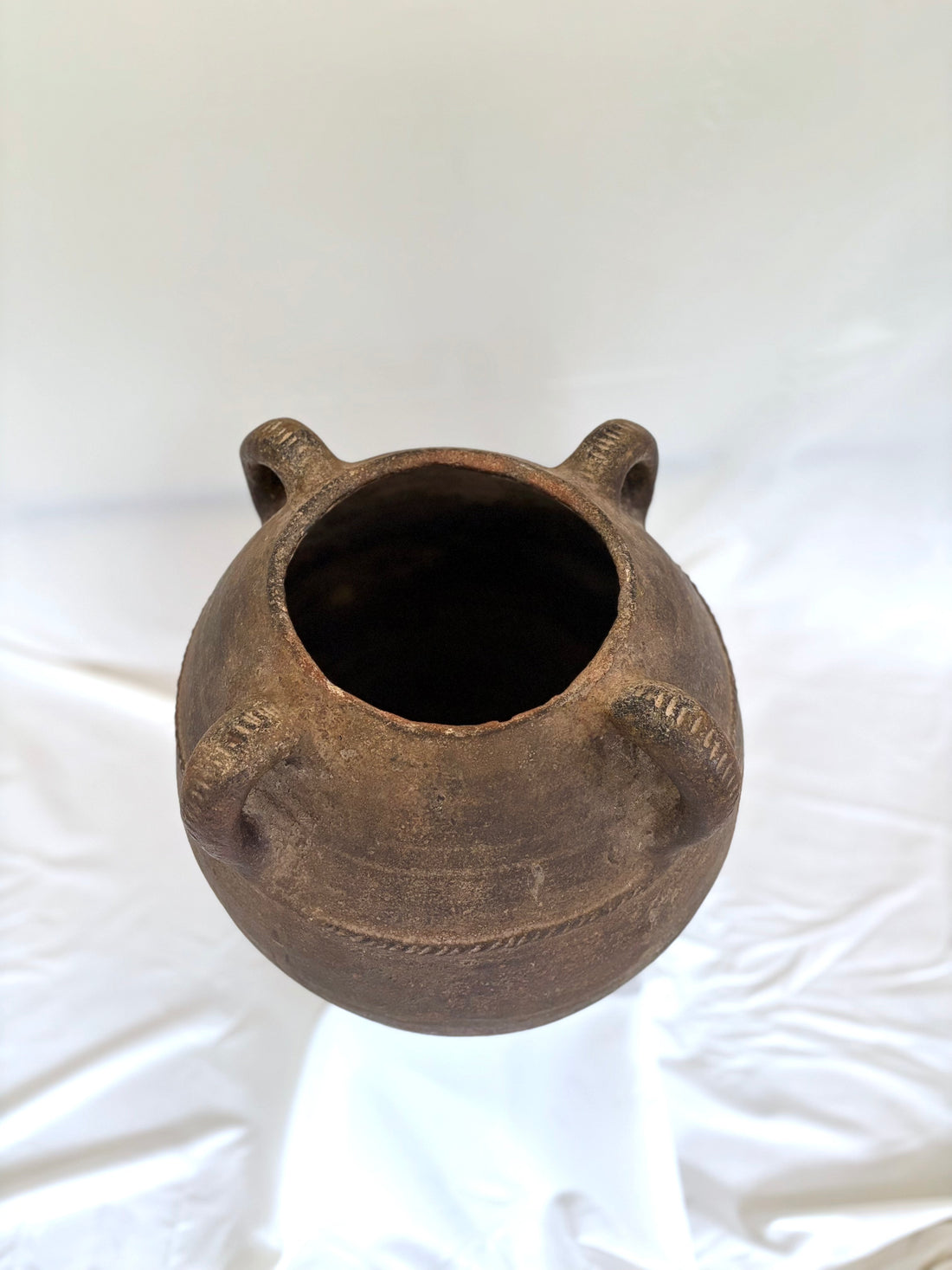 Zaytoun Vintage Terracotta Olive Jar – Moroccan Storage Vessel with 4 Handles